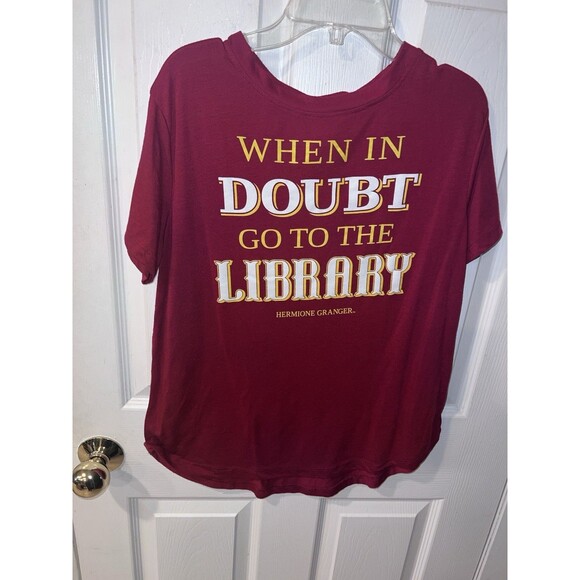 Hermione Granger Shirt Womens Jr L 11-13 When In Doubt Go To The Library Tee - Picture 5 of 5